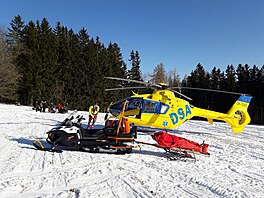 V Jizerských horách dvakrát po sob� zasahoval vrtulník.