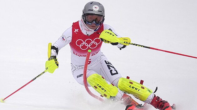 Ester Ledeck v kombinanm slalomu na olympid v Pekingu.