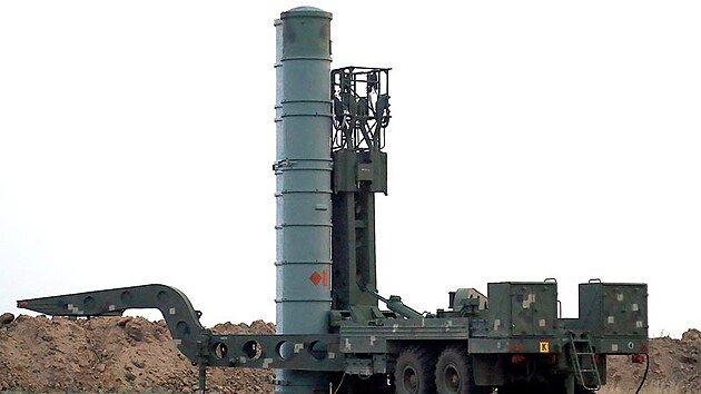 Ukrajina pouv nkolik typ obvanch protiletadlovch raketovch systm S-300.