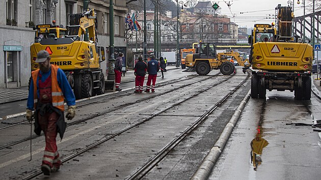 Na Ranov nbe zaala rekonstrukce tramvajov trati.(15. nora 2022)