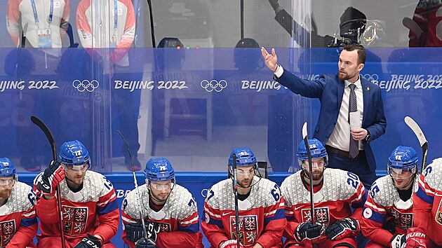 Olympijsk turnaj mu v lednm hokeji. esk hokejov trenr Filip Pen  na ZOH v Pekingu 2022.