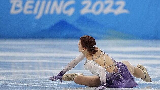 Elika Bezinov z esk republiky sout na ZOH 2022 v Pekingu. (17. nora 2022)