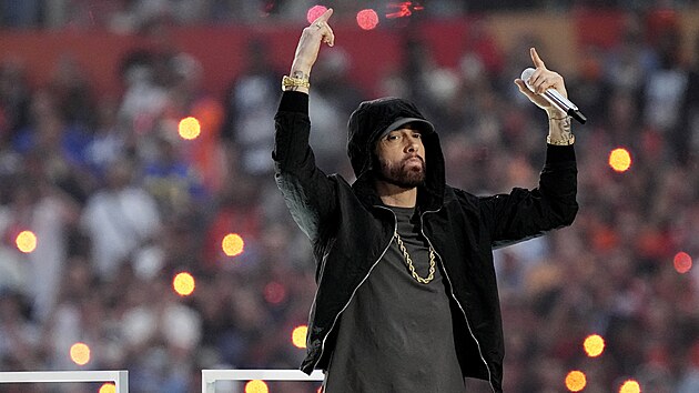 Eminem na finle Super Bowlu