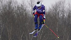 Skikrosařka Nikol Kučerová v olympijském osmifinále.