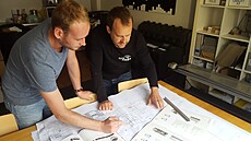 �Dostupné systémy �i�t�ní vzduchu nás z r�zných d�vod� nep�esv�d�ily, a tak...