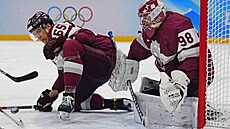 Olympijský turnaj  v ledním hokeji. Zápas Lotyšsko - Finsko. Lotyš Roberts...