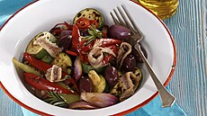 Stedomoský salát z grilované zeleniny