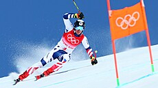 Jan Zabystan bhem úvodního sjezdu alpské kombinace na olympiád v Pekingu.