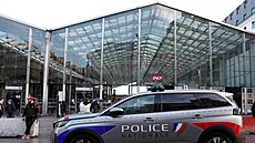 Mu s noem ohrooval policisty na paíském nádraí Gare du Nord. Policie ho...