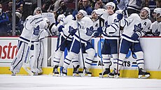 Toront�tí hokejisté (zleva) Petr Mrázek, William Nylander, Auston Matthews,...