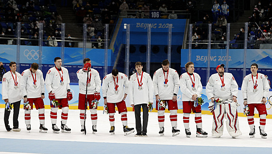 Zklamaní rutí hokejisté se stíbrnými medailemi po prohraném olympijském finále