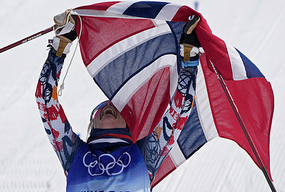 Norka Therese Johaugová b�hem závodu na 30 kilometr� volnou technikou v Pekingu.