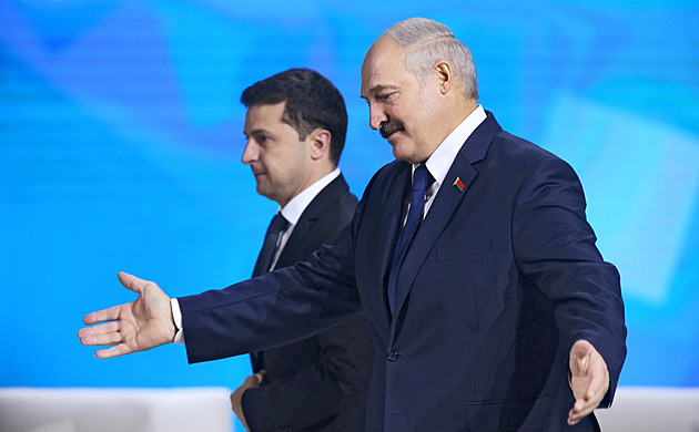 Zelenskyj je hnida, řekl Lukašenko. Viní ho ze schválení sabotáže letadla