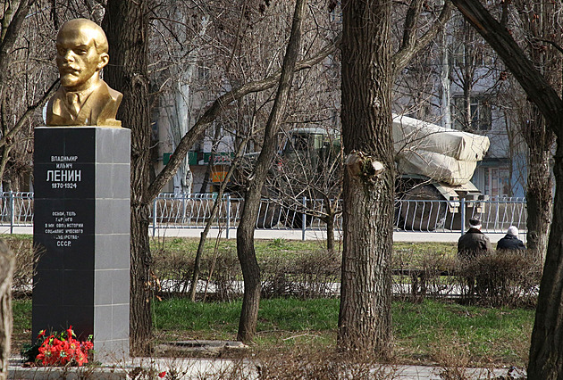 Vše ruské musí pryč. Kyjev chce přejmenovat stovky ulic a odstranit pomníky