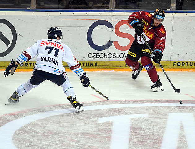 Hokejový útočník Erik Thorell předčasně končí ve Spartě, vrací se do Švédska