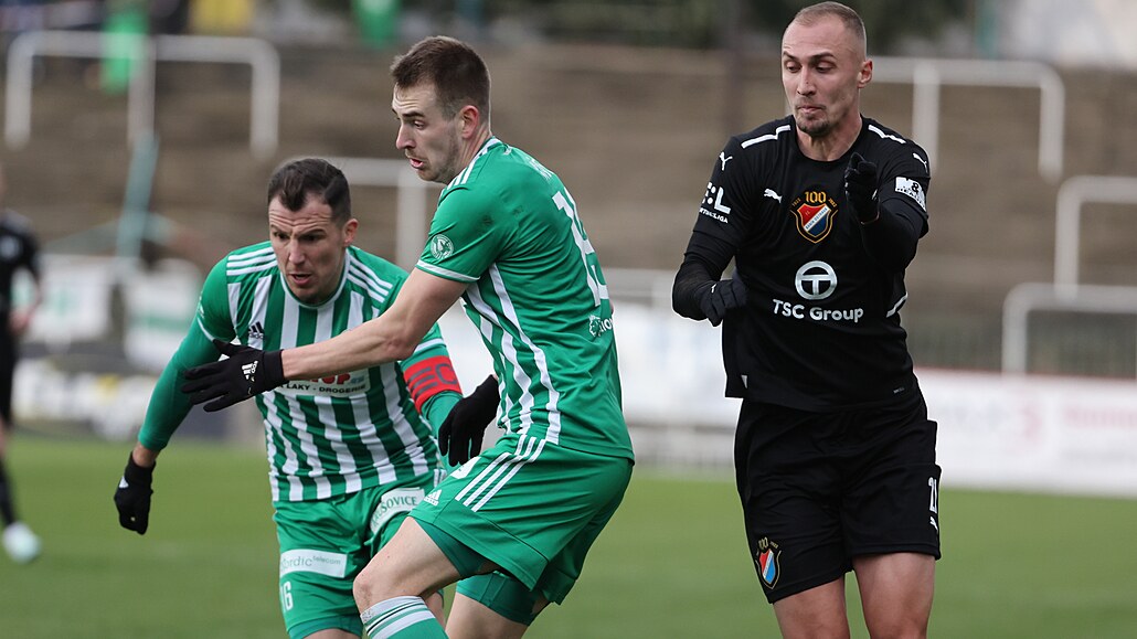 Momentka z ligového utkání Bohemians - Baník Ostrava