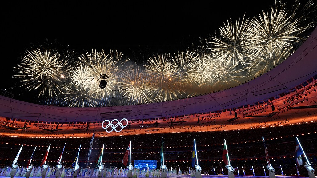 Olympijské hry v Pekingu kon�í. Zimní sportovní svátek uzavírá slavnostní...