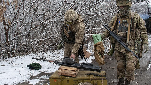 Ukrajintí vojáci nedaleko Charkova (27. února 2022)