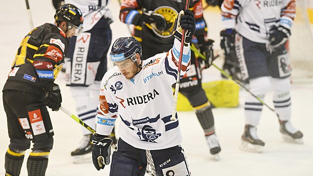 Dominik Lakato srovnal v Litvnov na 1:1.