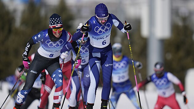 Kerttu Niskanenov� b�hem z�vodu na 30 kilometr� voln� v Pekingu.