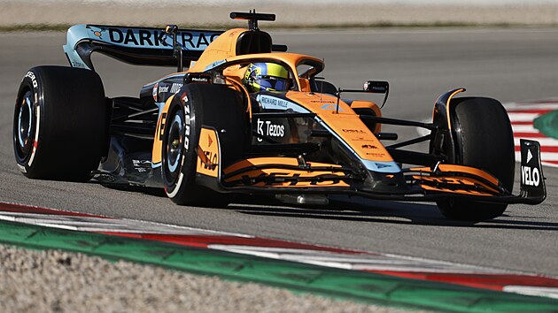 Lando Norris z McLarenu pi pedseznnm testovn