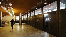 Dlouho o�ekávaná rekonstrukce foyer teplického kulturního domu se kone�n�...