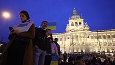 Lidé demonstrují proti ruské invazi na Ukrajinu na Václavském náměstí v Praze.... | na serveru Lidovky.cz | aktuální zprávy