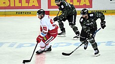 Utkání 2. kola hokejové extraligy HC Sparta Praha - HC Olomouc. Zleva Silvester...