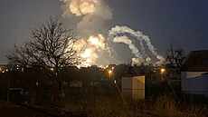 Pohled na výbuch poté, co ruský prezident Vladimir Putin povolil vojenskou...