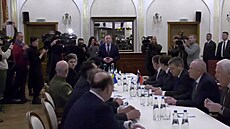 Jednání Ruska a Ukrajiny poblí hranic v bloruském Homelu. (28. února 2022)