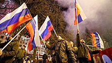 Proru�tí separatisté oslavují nezávislost Luhanské lidové republiky a Don�cké...