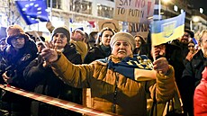 Demonstrace na podporu Ukrajiny uspo�ádaná spolkem Milion chvilek na Václavském...