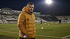 Trenér Sparty Pavel Vrba na stadionu Partizanu Bělehrad před utkáním...