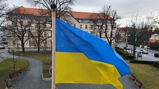 Ukrajinská vlajka na krajském úřadě. | na serveru Lidovky.cz | aktuální zprávy
