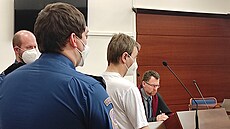 Ob�alovaný p�ed soudem uvedl, �e si nepamatuje, �e svého známého bodl jedenáctkrát.
