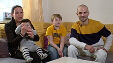 Vým�na man�elek