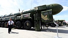 Ruská balistická raketa Topol me nést jaderné hlavice.