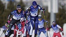 Kerttu Niskanenová b�hem závodu na 30 kilometr� voln� v Pekingu.