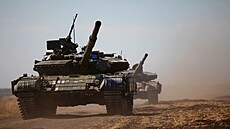 Ukrajinský tank T-64 | na serveru Lidovky.cz | aktuální zprávy
