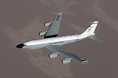 Americký výzvdný stroj RC-135 Rivet Joint