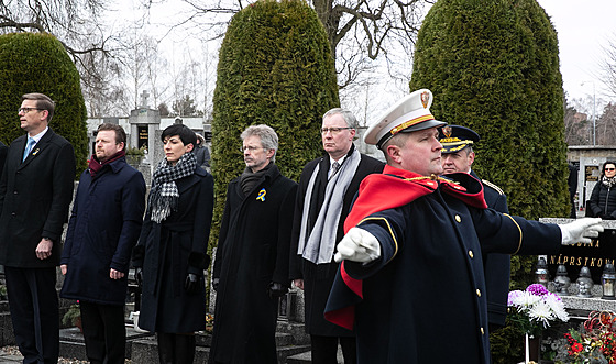Pietni akt v Lánech k 172.vyroí narozeni prezidenta Tomae Garriga Masaryka....