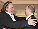 Grard Depardieu a Vladimir Putin v Soi (leden 2013)