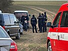 Policie nala v polích u Barrandova dva mrtvé. (2. bezna 2022)
