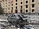 Vrak auta po ruském odstelování Charkova na Ukrajin. (1. bezna 2022)