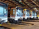 Soupravy metra 81-71M v depu Zlin