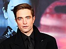 Robert Pattinson (36) ale získal slávu díky jiné sérii film pro dospívající....