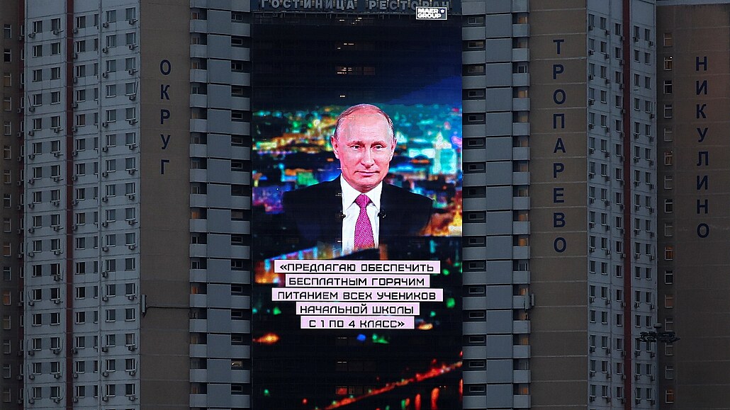 Ruský prezident Vladimir Putin pednesl tradiní poselství o stavu zem (16....
