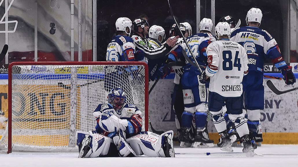 Zápas 52. kola hokejové extraligy: HC Kometa Brno - HC �koda Plze�. �arvátka...