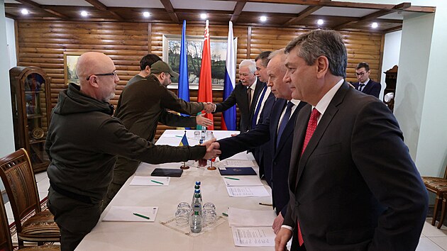 Vyjednvai Ruska a Ukrajiny zahjili v Blorusku druh kolo rozhovor. (3. bezna 2022)