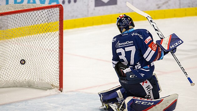 Vtkovick brank Daniel Dolej se ohl za pukem mcm do st.